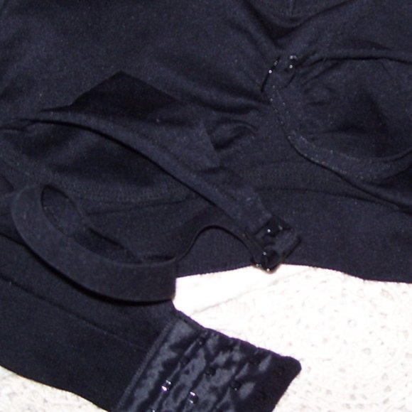 Black I Love SIA Padded Nursing Bra Size Small - Picture 7 of 11